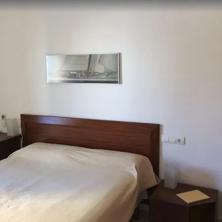 Apartment Llenaire *